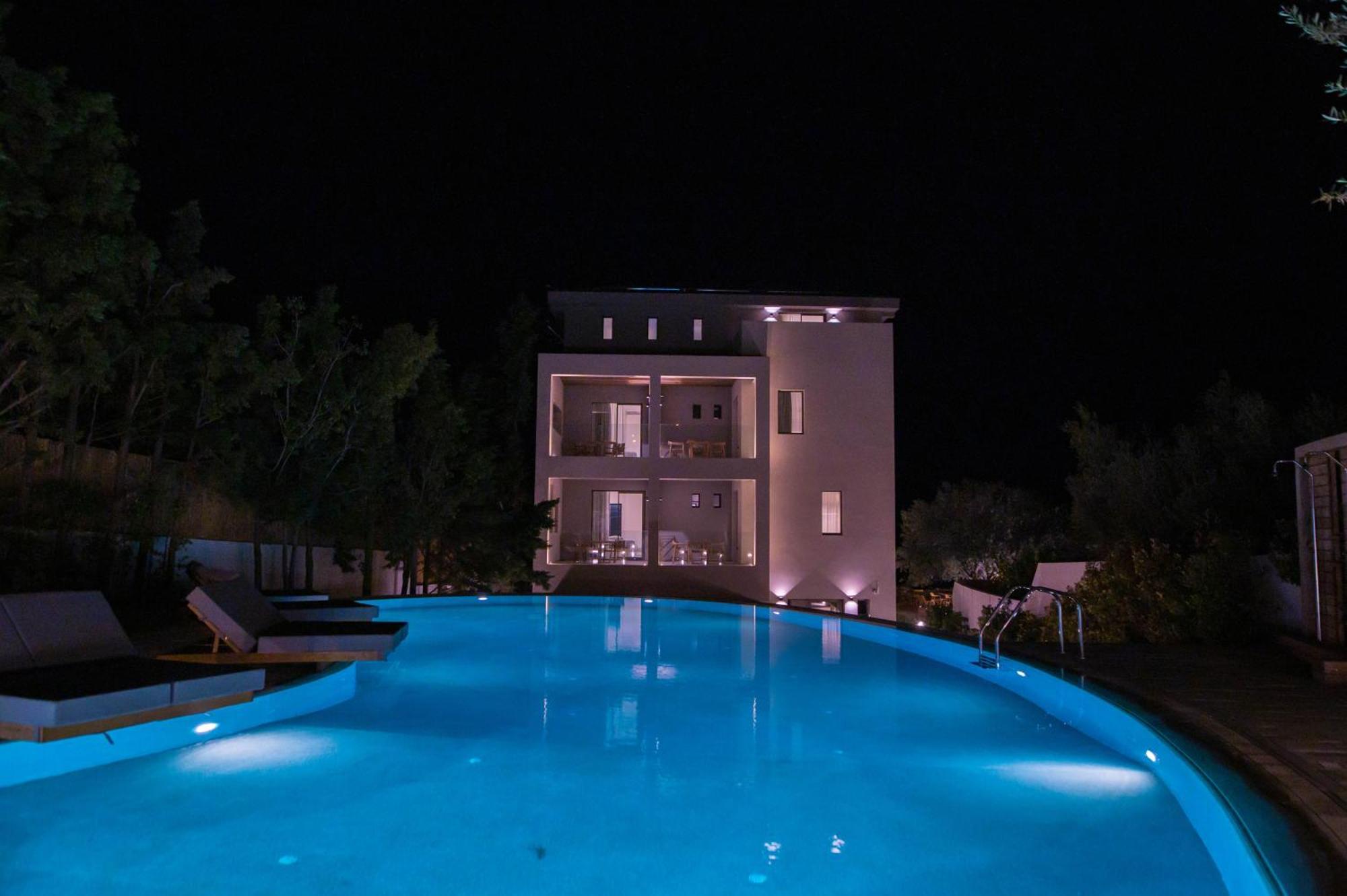 Alissachni Seaside Hotel Дервенион Екстериор снимка