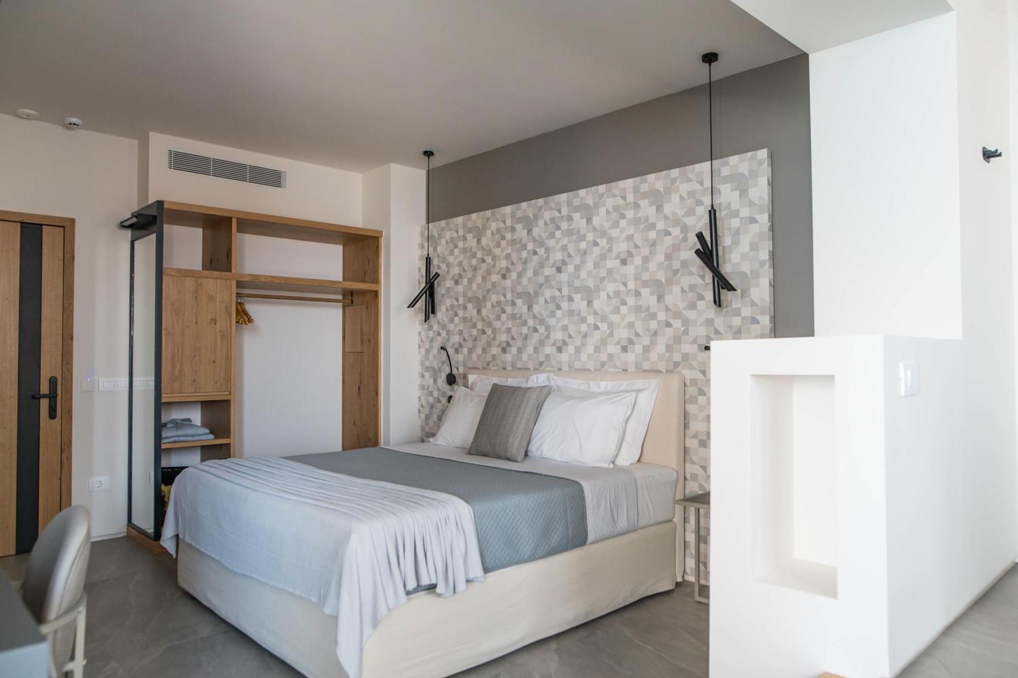 Alissachni Seaside Hotel Дервенион Екстериор снимка