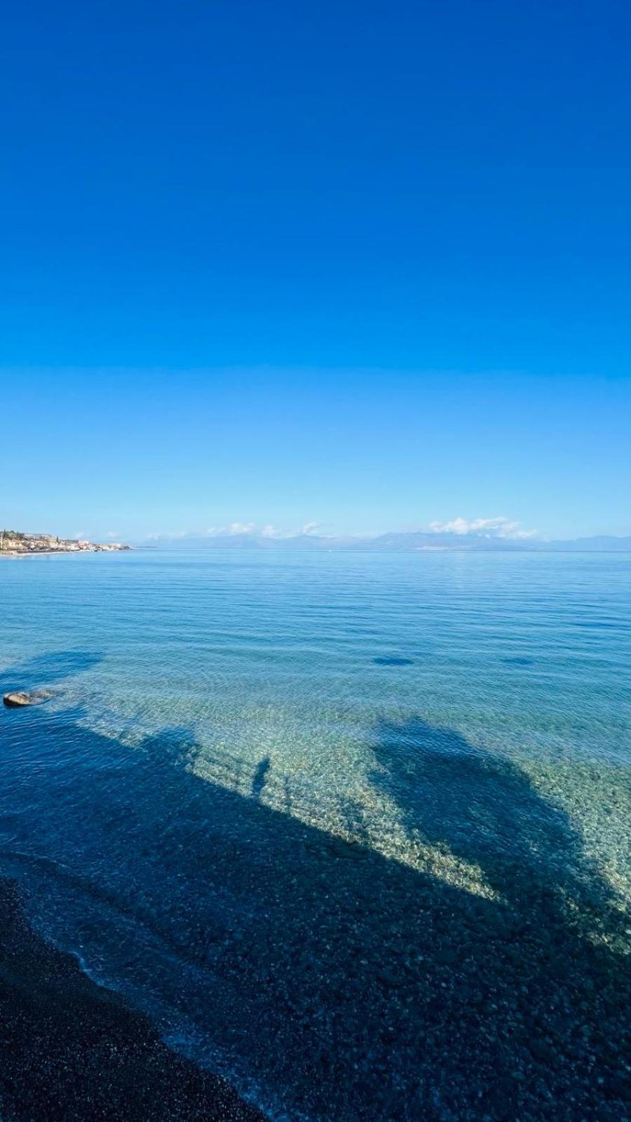 Alissachni Seaside Hotel Дервенион Екстериор снимка